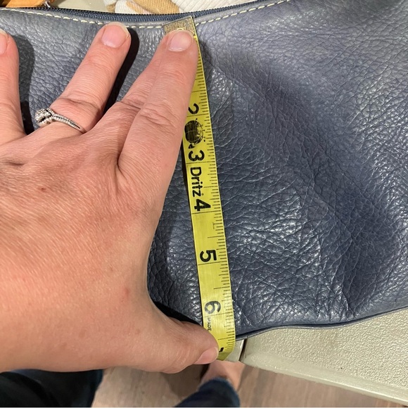 Fossil blue leather shoulder bag 12” x 6.5” x 3.75” - Picture 12 of 13